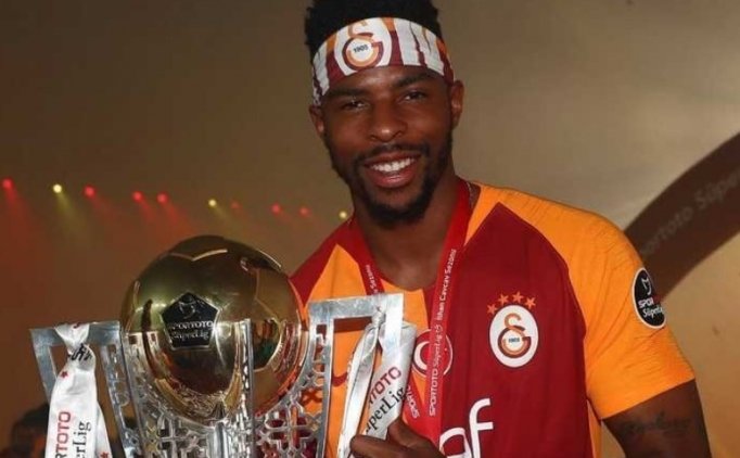 Donk Galatasaray'dan Haber Bekliyor