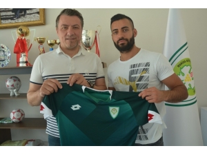 Manisa Büyükşehir Belediyespor’a Gurbetçi Sağ Kanat