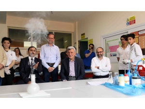 Başkan Karaosmanoğlu, “Eğitime Desteğimiz Her Yıl Artarak Sürecek”