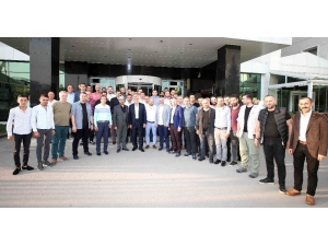 Başkan Karaosmanoğlu, Artvin Livaneliler Derneği İle Bir Araya Geldi