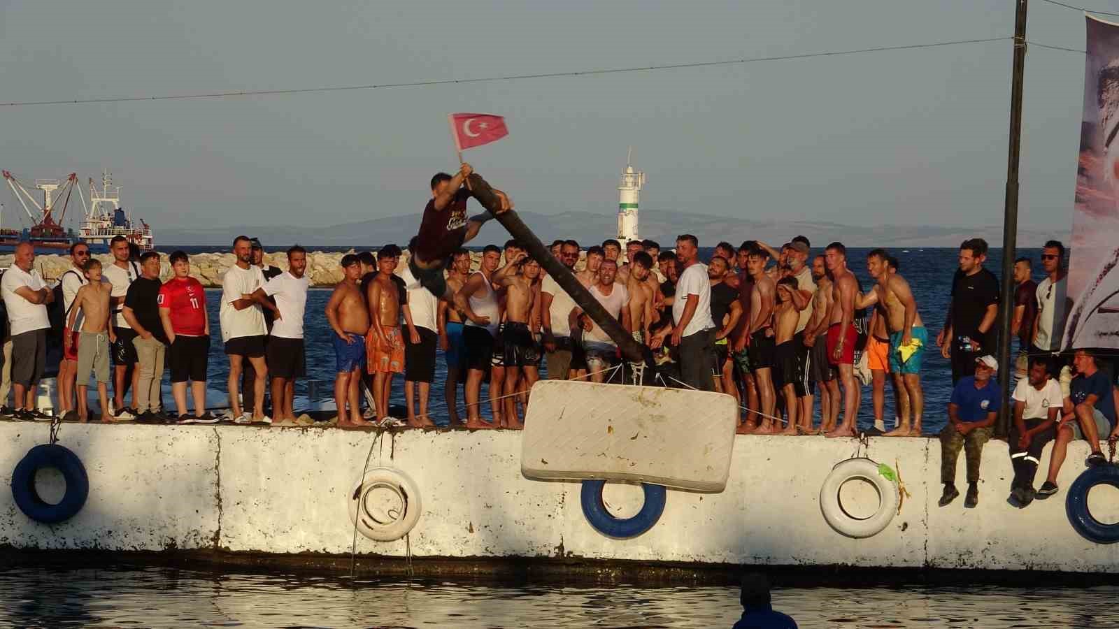 karabiga-da-42-priapos-deniz-festivali-coskusu