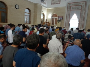 Vezirköprü’de Kadir Gecesi Coşkusu