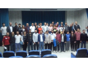 Başkan Gür, Sporcularla Bir Araya Geldi