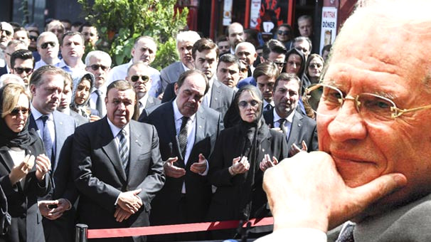 Erdoğan Demirören Son Yolculuğuna Uğurlandı