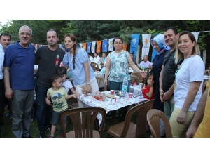 4 Liranın Altına Düşen Üzüm Bugün 7 Liranın Üzerinde