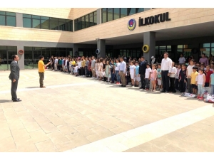 Ted Şanlıurfa Koleji’nin Öğrencileri Karnelerini Aldı