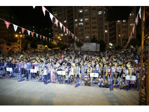 Öğrenciler, Yılın Stresini Şenlikte Attılar