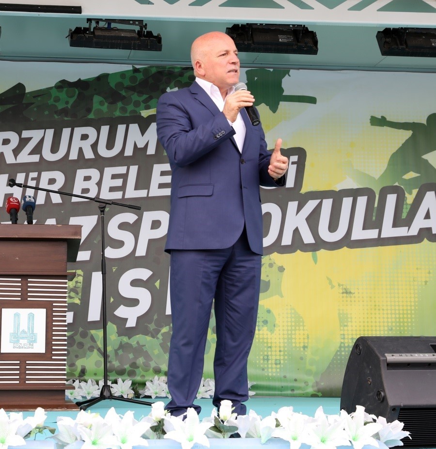 baskan-sekmen-genclige-yapilan-yatirim-gelecege-yapilan-yatirimdir
