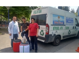 İhlas Koleji Öğrencileri Atık Yağları Geri Kazandırıyor