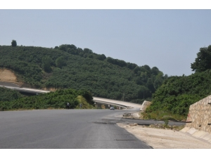 Karadeniz Sahil Yolunda Çalışmalar Hızlandı