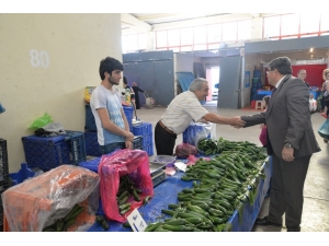 Başkan Can’dan Pazar Esnafı Ziyareti