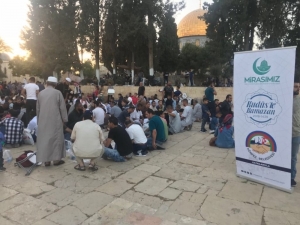 Körfez’den Kudüs’e Uzanan Gönül Sofrası