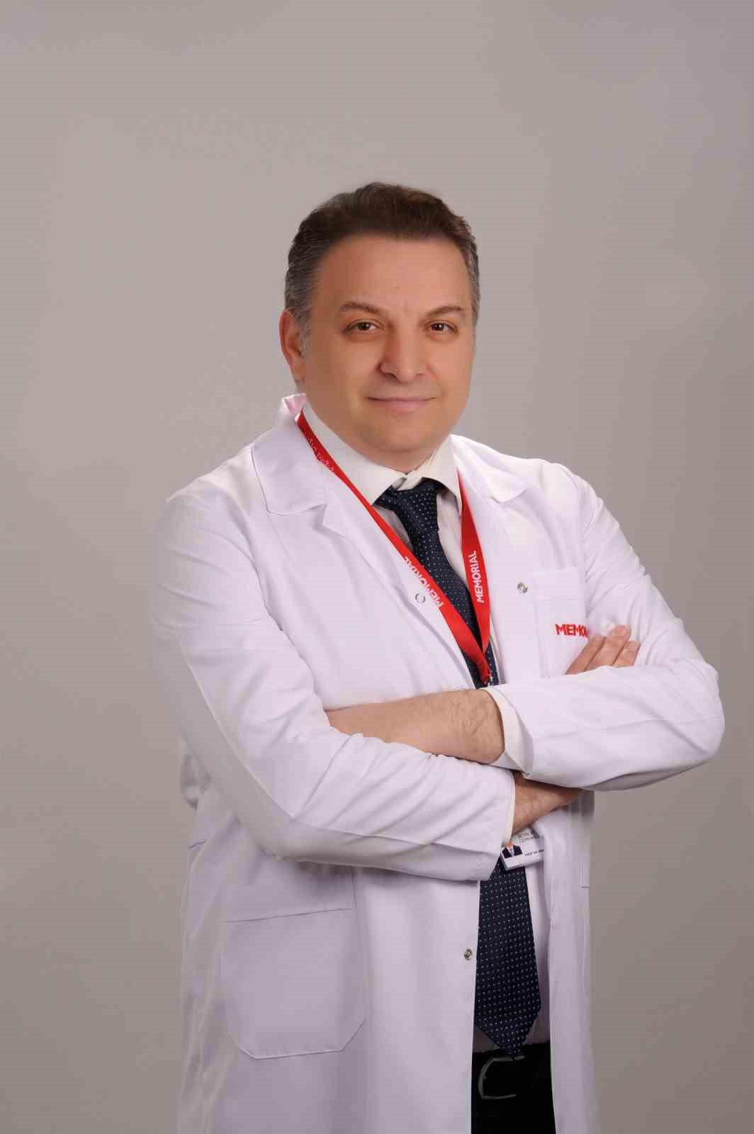 masa-basinda-calisanlara-omurga-sagligi-uyarisi