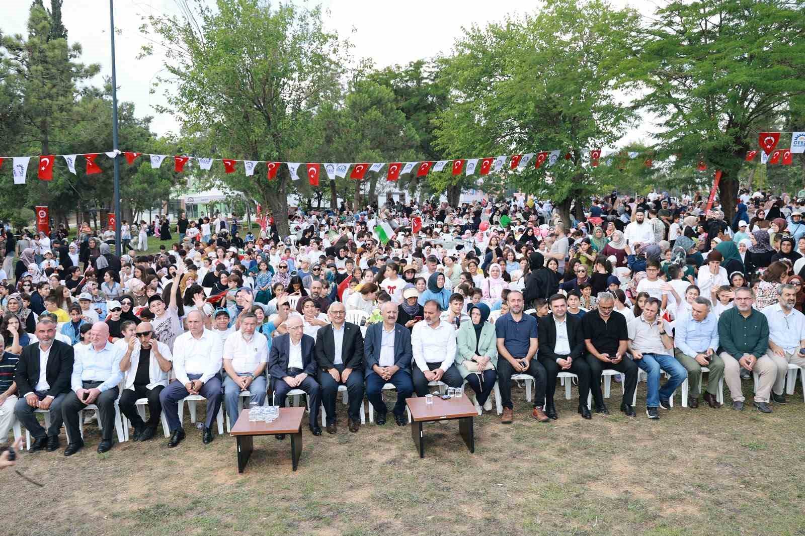gebze-de-13-bin-500-ogrencinin-egitim-aldigi-yaz-okullari-sona-erdi
