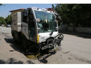 Bayram Öncesi Cadde Ve Sokak Temizliği