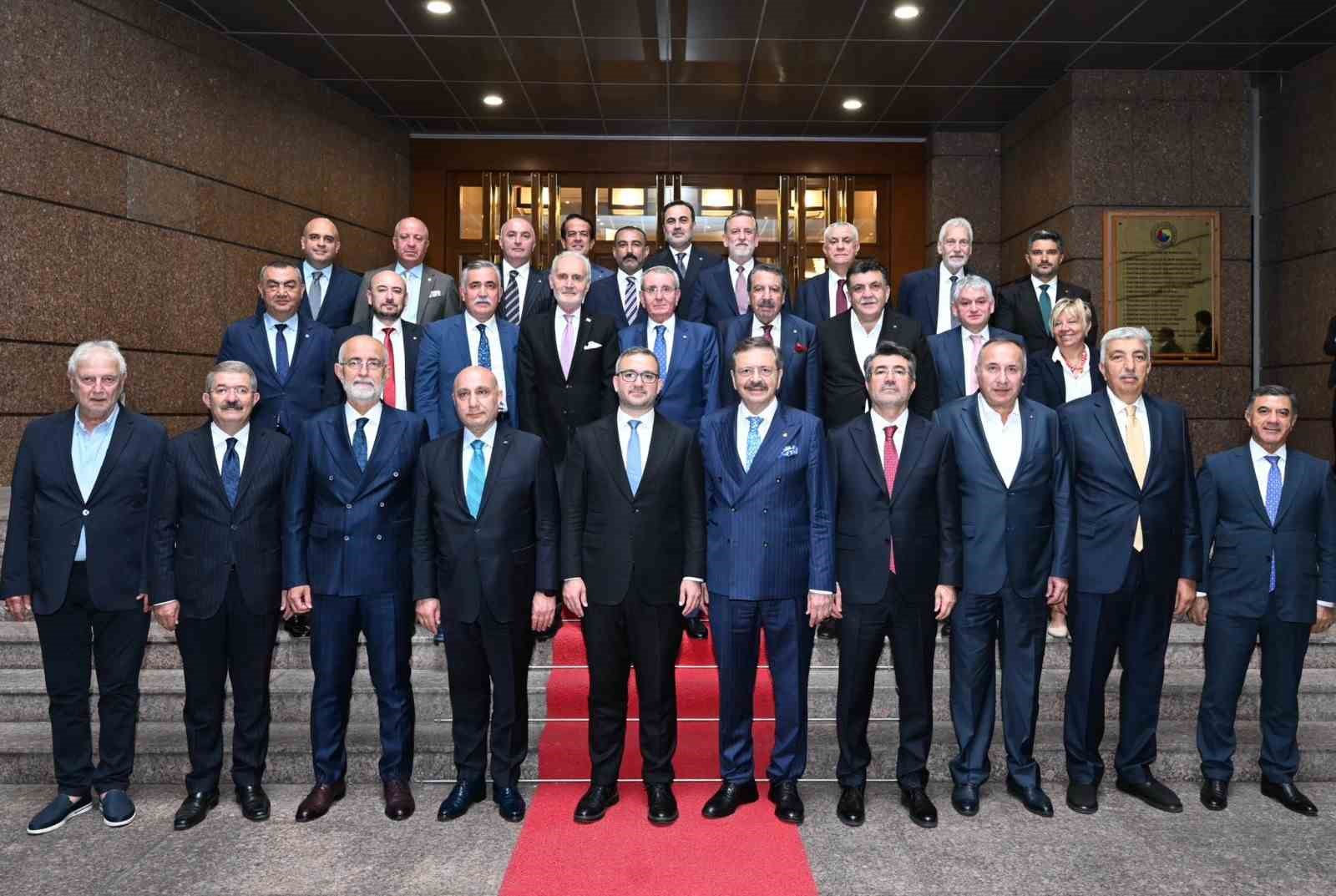 tobb-baskani-hisarciklioglu-tcmb-baskani-karahan-ile-gorustu