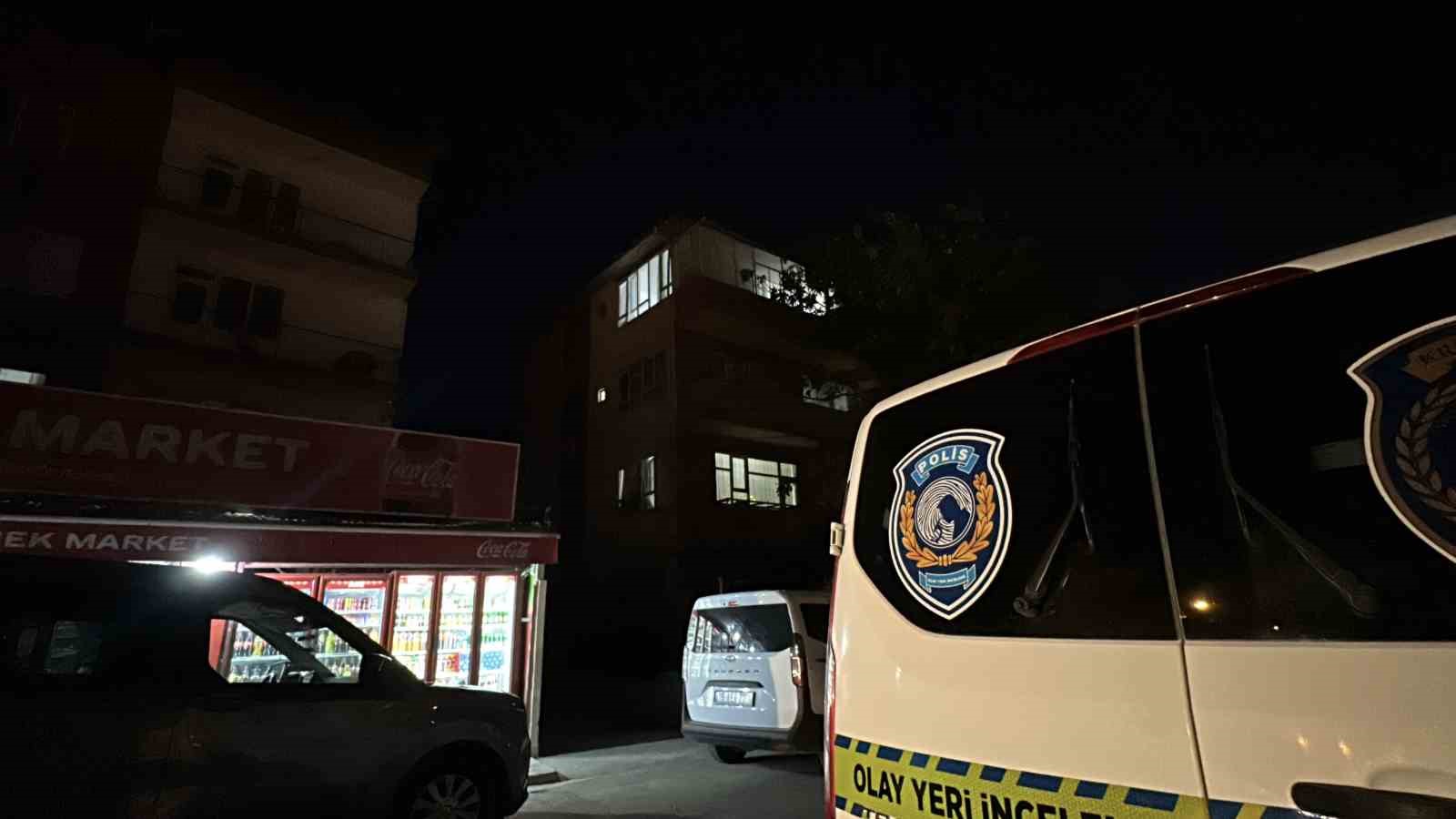 burdur-da-evden-ziynet-esyasi-calan-hirsizlar-kayiplara-karisti
