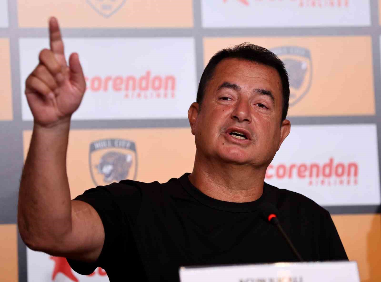 corendon-airline-hull-city-nin-premier-lig-yolculugunda-destegini-surduruyor