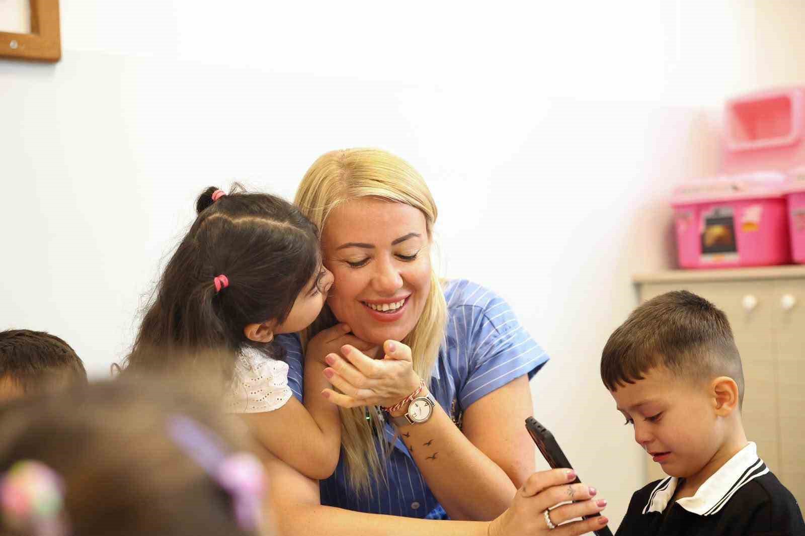 merkezefendi-de-minik-ogrencilerin-yeni-egitim-donemi-heyecani