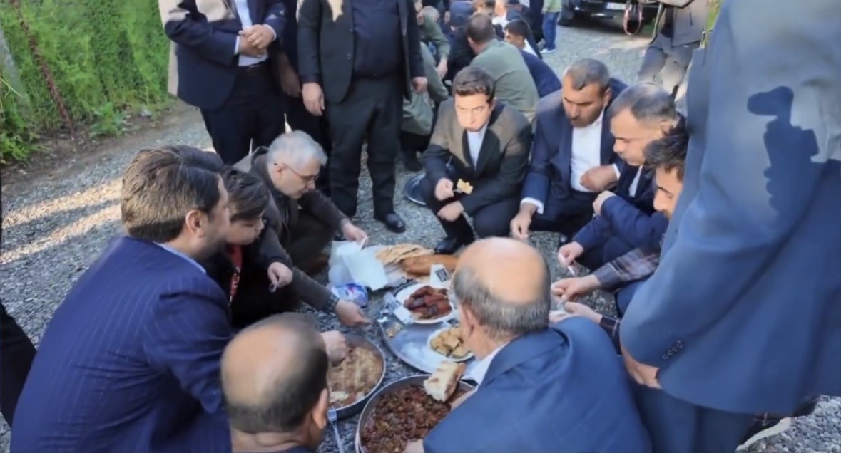 bingol-de-asirlik-divan-gelenegi-bayramda-yasatildi
