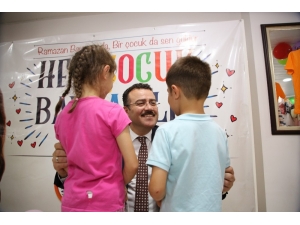 Atakum’da Yüzlerce Çocuğun Yüzü Güldü