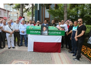 Odunpazarı Belediye Başkan Yardımcısı Çokar Son Yolculuğuna Uğurlandı