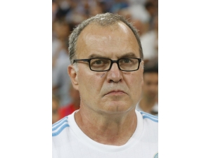 Bielsa, Leeds İle Sözleşme İmzaladı