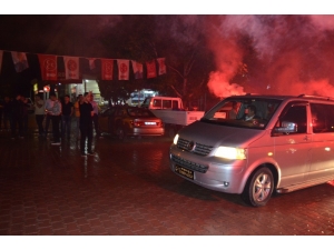 Mhp’li Fendoğlu’na Yakınca’da Coşkulu Karşılama
