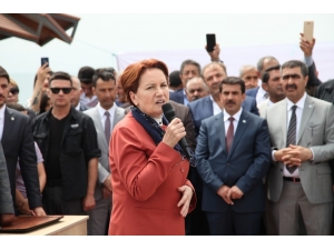 İyi Parti Genel Başkanı Ve Cumhurbaşkanı Adayı Meral Akşener: