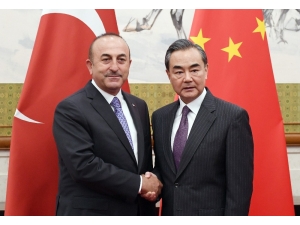 Dışişleri Bakanı Çavuşoğlu: “Çin’den Türkiye’ye Gelen Turist Sayısında Yüzde 98 Artış Var”