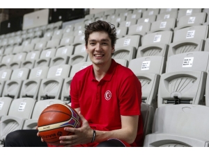 Cedi Osman: “Gücümüzü Taraftarlarımızdan Alıyoruz”