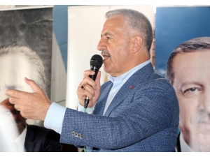 Bakan Arslan Ağrı’da