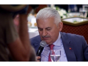 Başbakan Yıldırım, Türküye Eşlik Etti