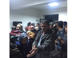 Çocuğa Menenjit Teşhisi Konuldu, Köylülere Antibiyotik Tedavisi Uygulandı