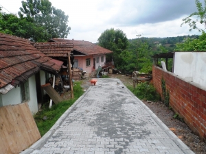 İzmit’in Köylerinde Parke Seferberliği Başladı