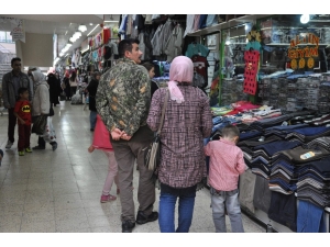 Kadınlar Alışverişte Haklarını Daha Çok Savunuyor