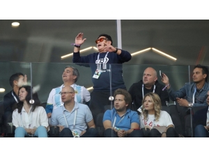 Maradona Rusya Ve Taraftarlardan Özür Diledi