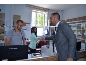 Adem Yurdigül’den Hastalara Bayram Ziyareti