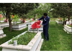 Milletvekili Aydemir: “Bir Ölür Bin Diriliriz”