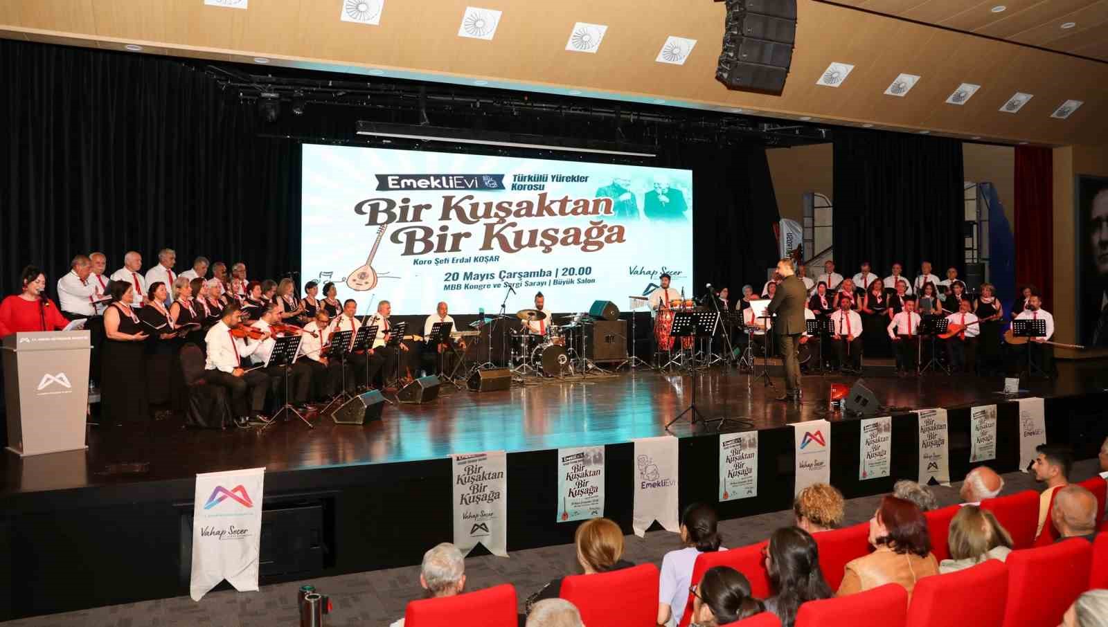 mersin-de-kusaklar-ayni-sahnede-bulustu