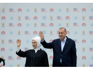 Cumhurbaşkanı Erdoğan: "Bay Muharrem Bak Yolsuzluktan Bahsediyorsun, Haddini Bil”