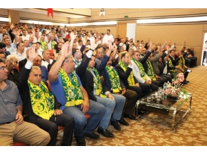 Çiftçi, Şanlıurfaspor Yönetimini Tebrik Etti