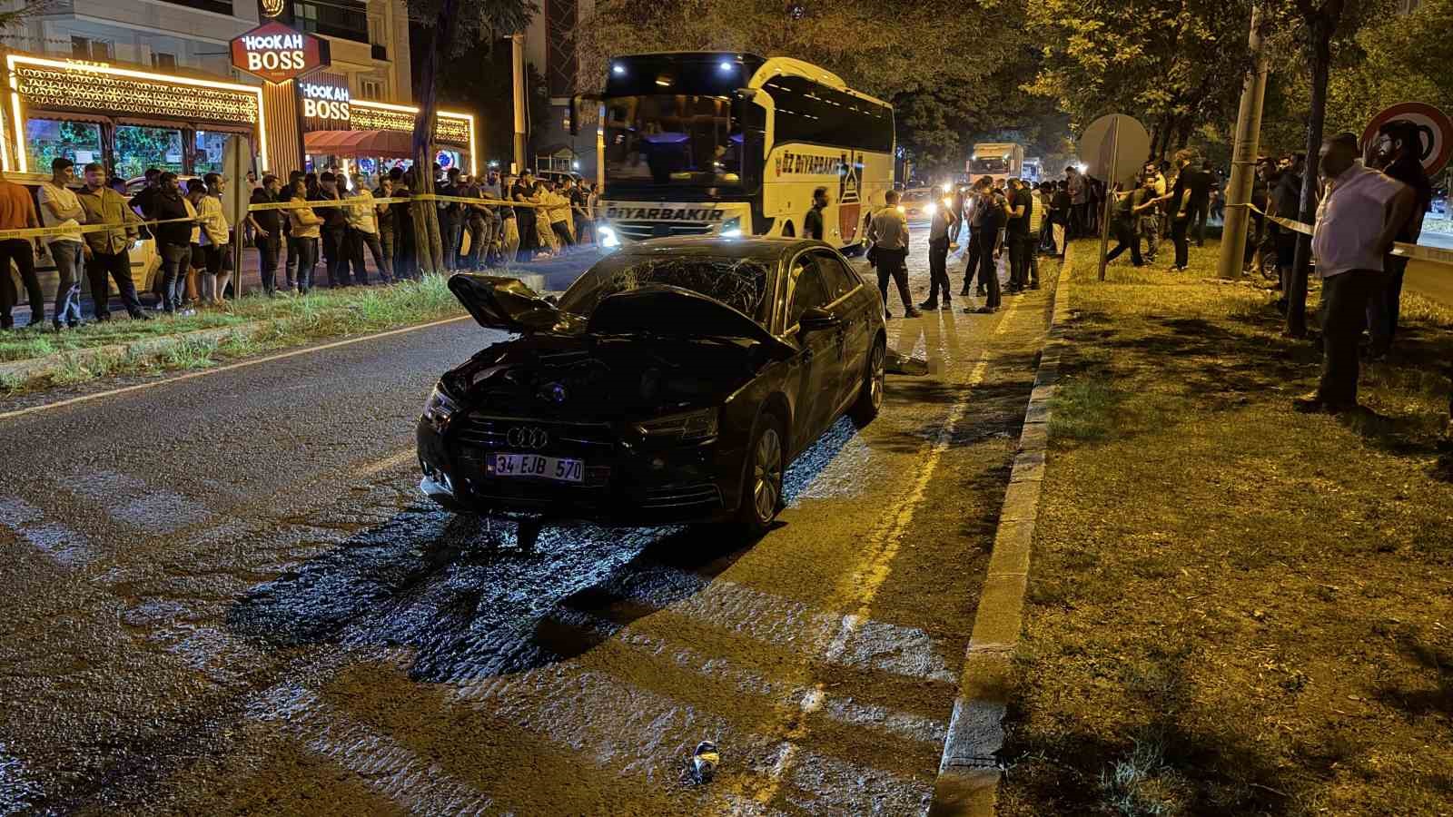 yolun-karsisina-gecerken-otomobilin-carptigi-kadin-hayatini-kaybetti
