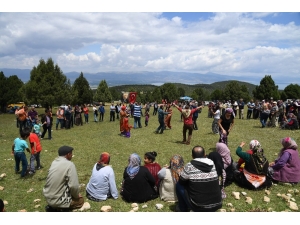 Isparta Senirkent’te Yörük Şöleni