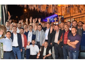 Ak Parti Mkyk Üyesi Baybatur Demirci’de