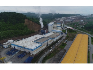 Demir Çelik Fabrikasında İşçiler Grev Kararı Aldı