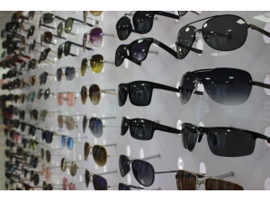 Güneş Gözlüğü Alırken Bu Uyarılara Dikkat