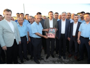 Bakan Tüfenkci: “Vizyon Sahibi Olmayan Liderlere Mi İşi Teslim Edeceğiz”