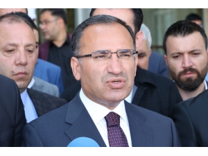 Bekir Bozdağ: “Münbiç’te Devriyeye Başladık”