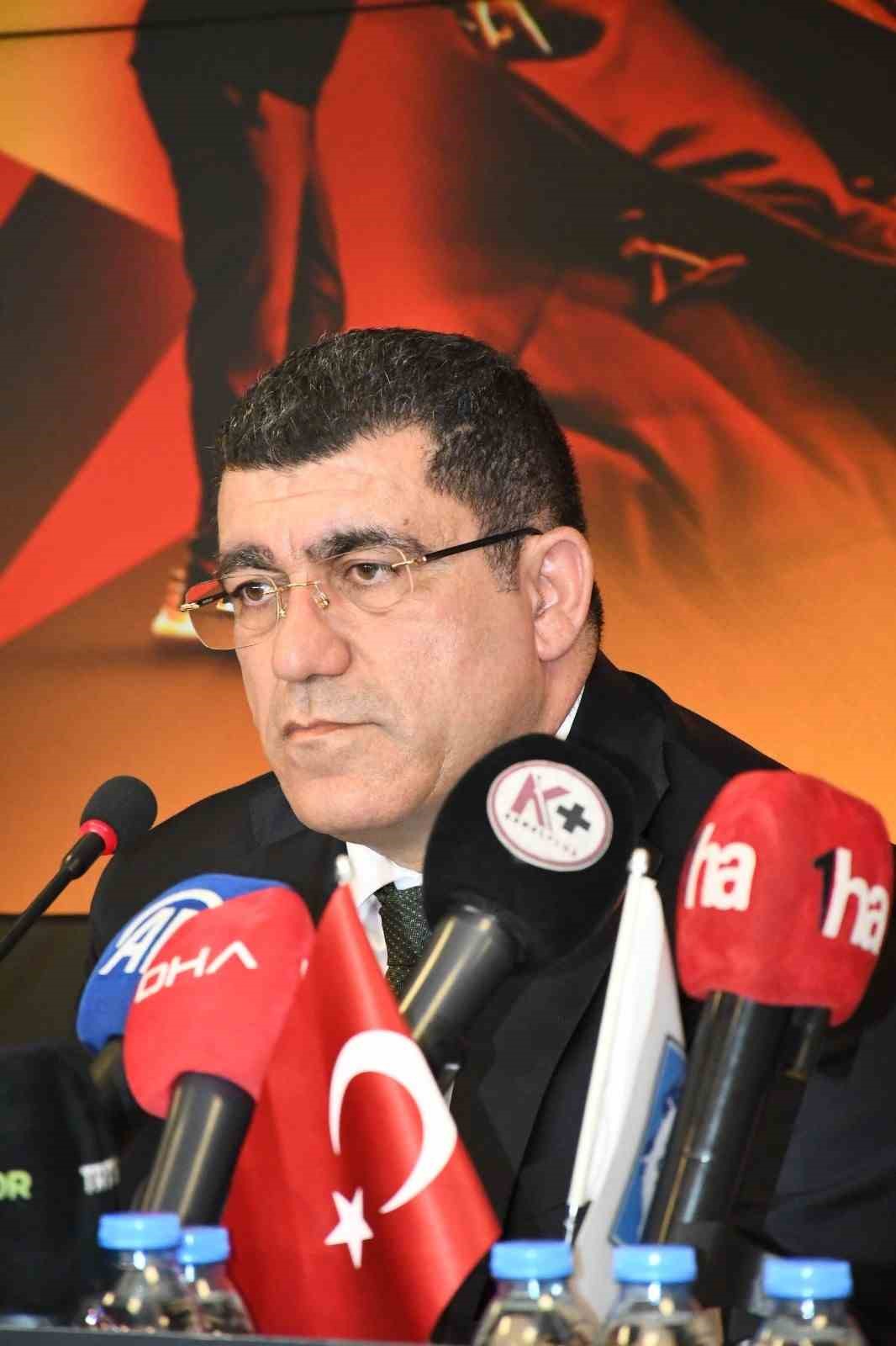 kayserispor-baskani-acikalin-taraftarimizdan-ozur-diliyoruz